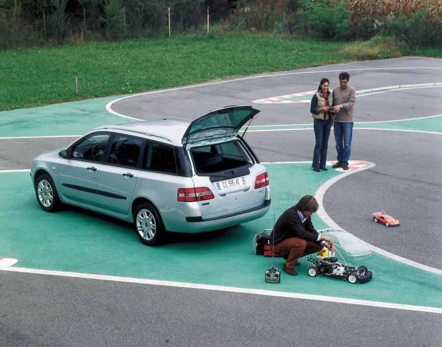  Fiat Stilo Wagon 2002 года  (фото 33 из 69)